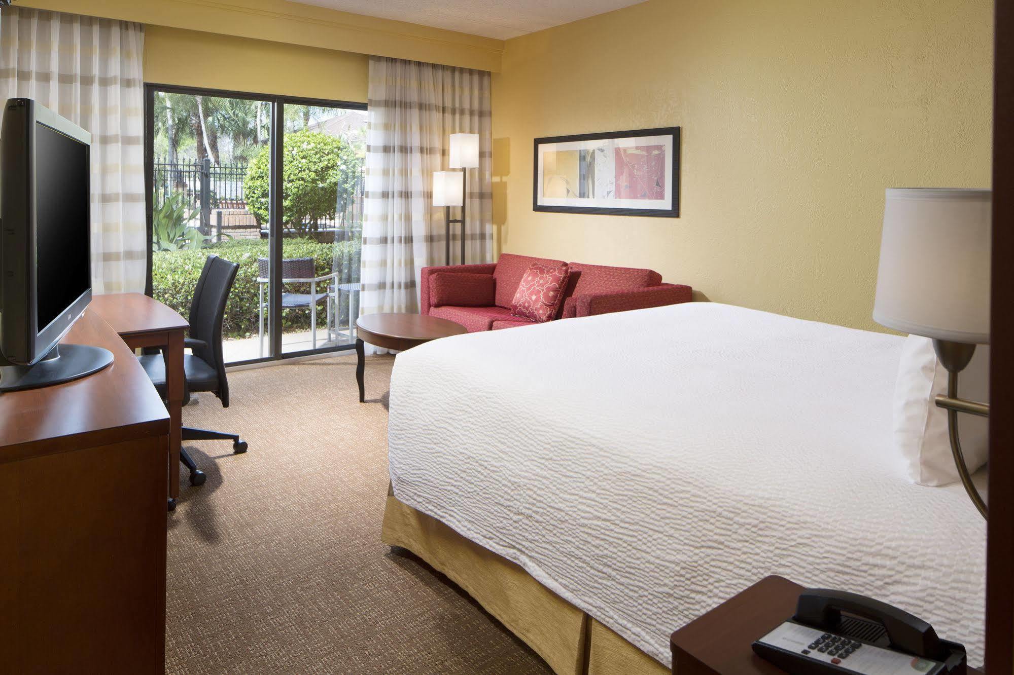Courtyard Tampa Westshore/Airport Extérieur photo